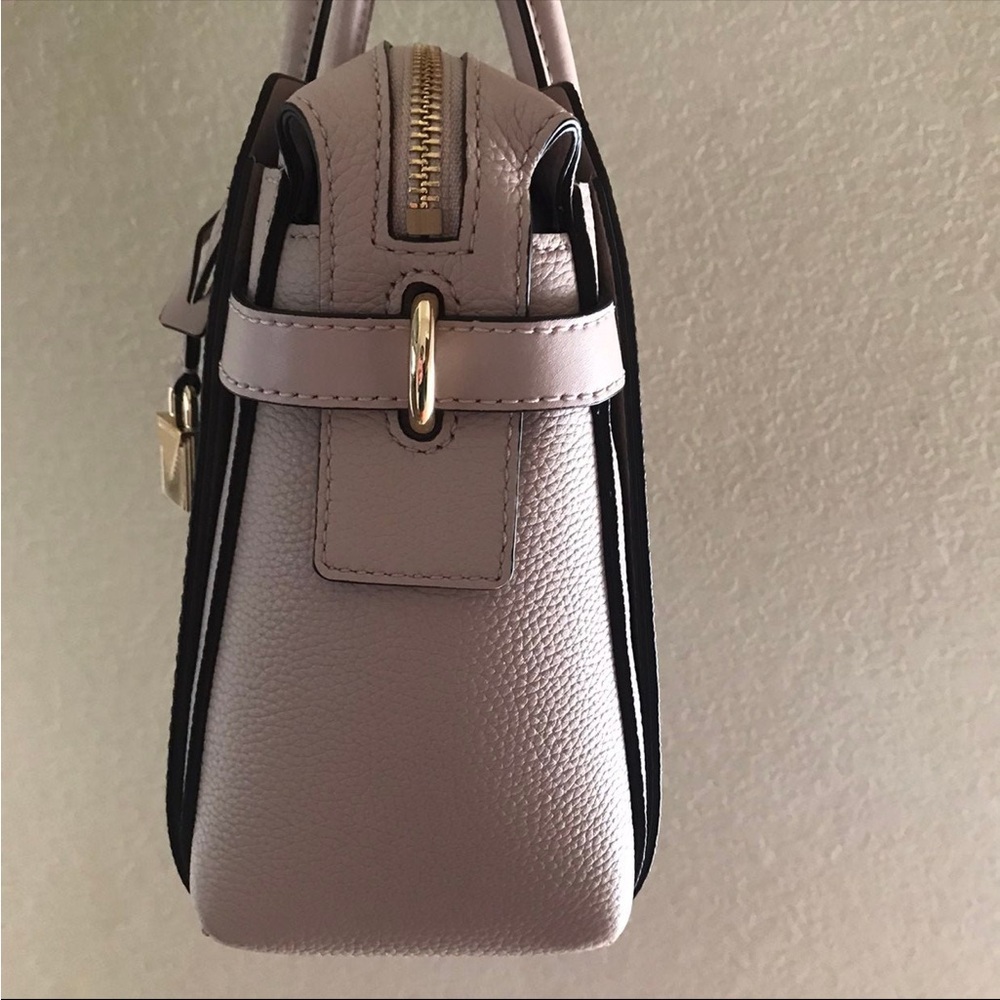 Michael Kors Set - Picture 9 of 13